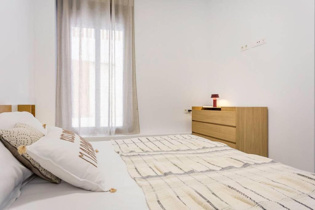 Pop Art, 2Bd Ground Central Apartment Севилья Экстерьер фото